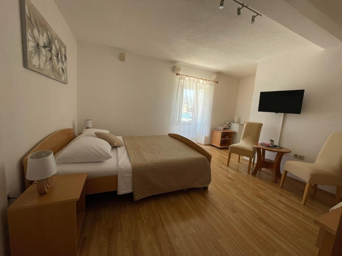 Apartment Apartment Room Parcina Trogir
